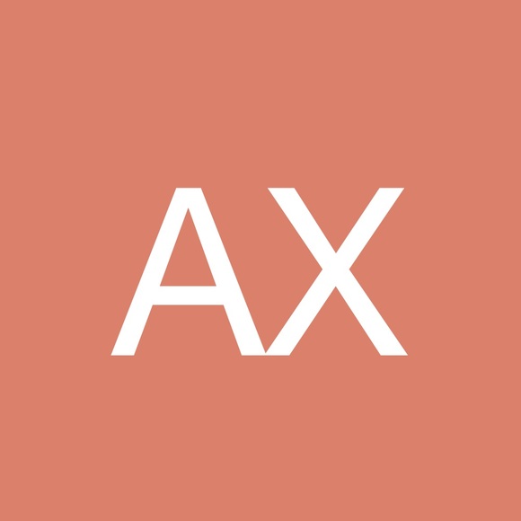 Meet your Posher, Alexandra - Picture 1 of 1